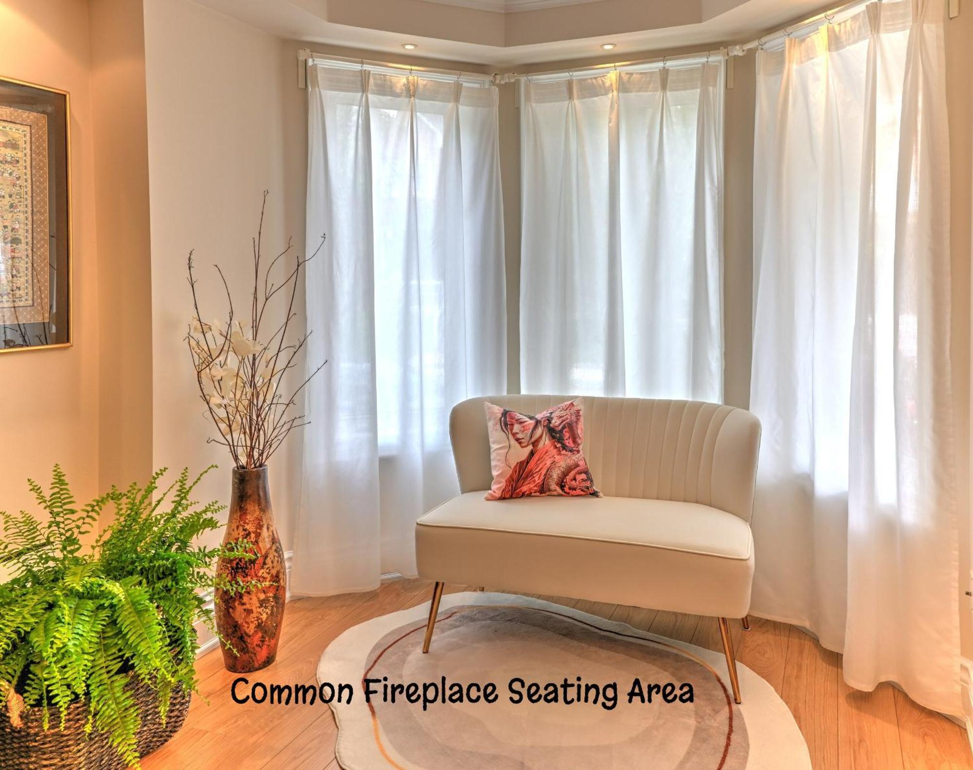 Welcome Home! Acores Bed & Breakfast Торонто Екстер'єр фото